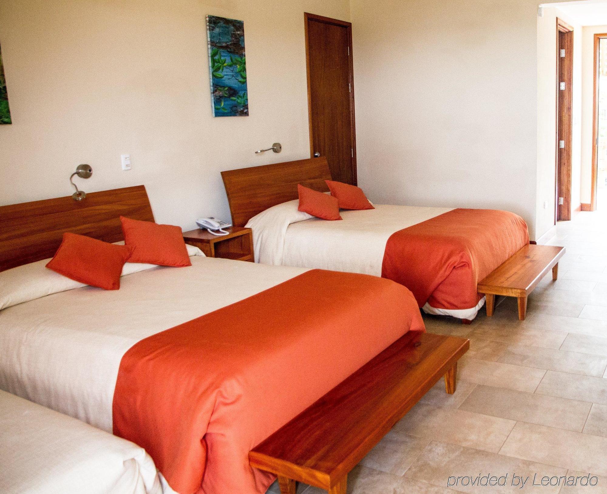 Finch Bay Galapagos Hotel Пуерто Айора Екстериор снимка