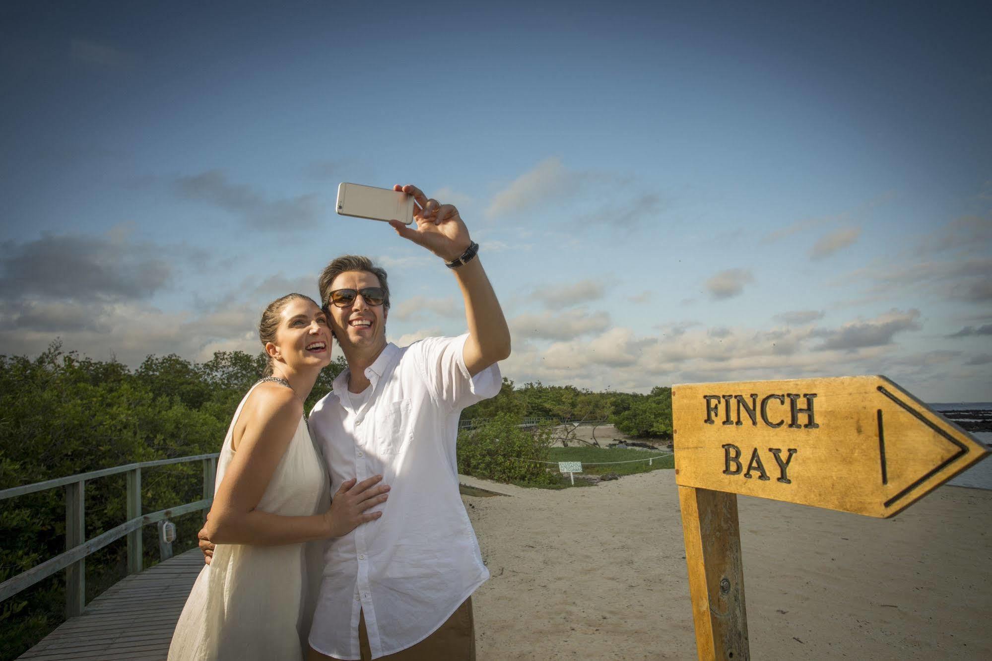 Finch Bay Galapagos Hotel Пуерто Айора Екстериор снимка