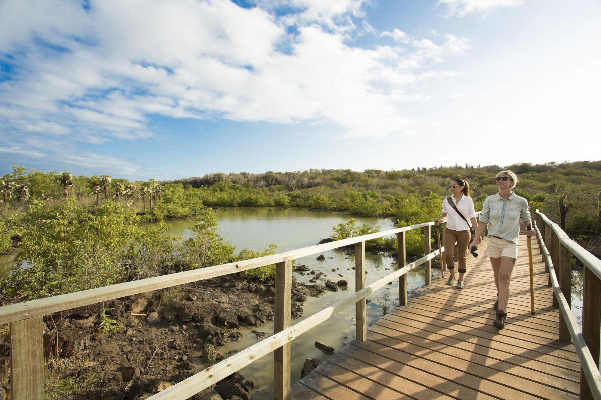 Finch Bay Galapagos Hotel Пуерто Айора Екстериор снимка